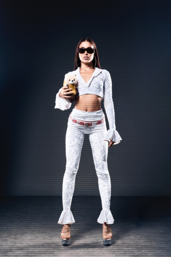 VIP MILK SUIT